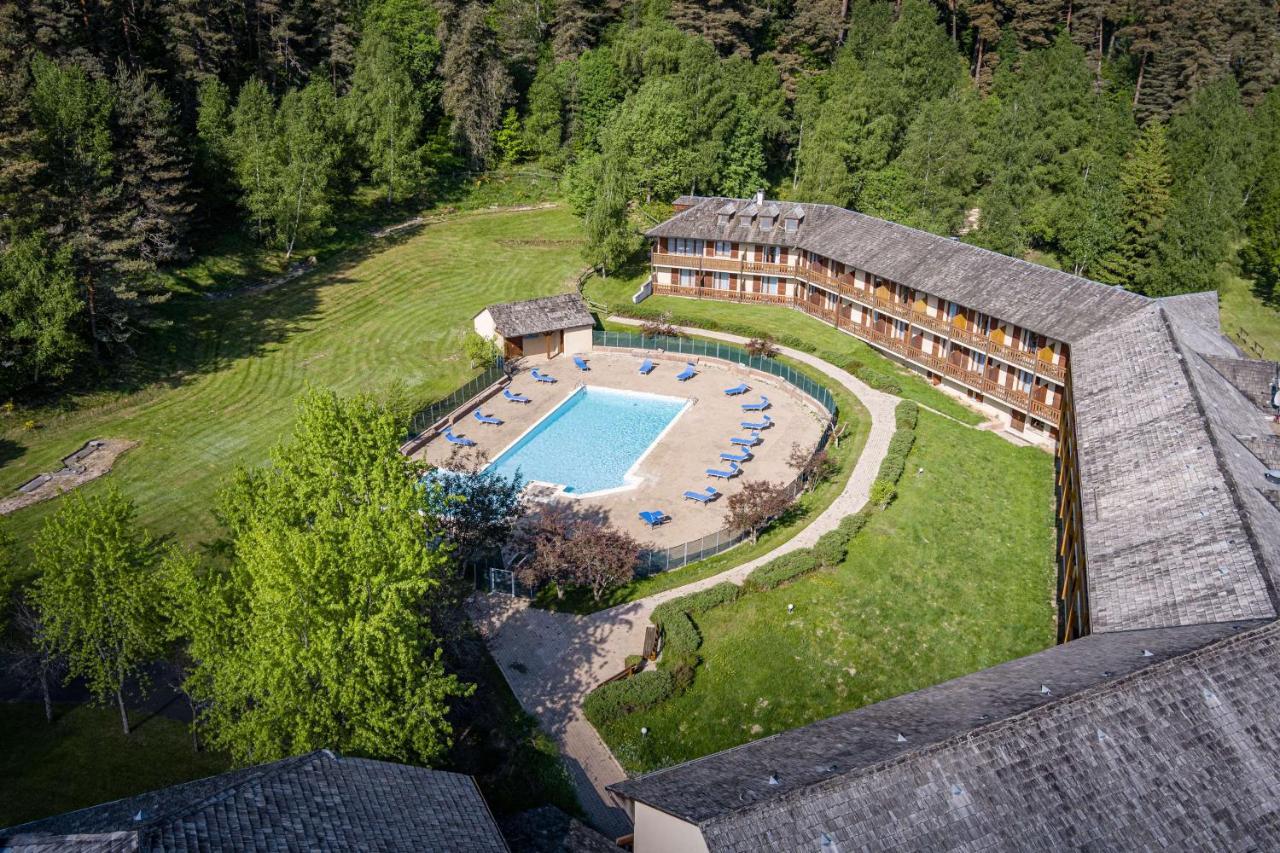 Les Hameaux De Lozere Sure Hotel Collection By Best Western Fournels Exterior photo