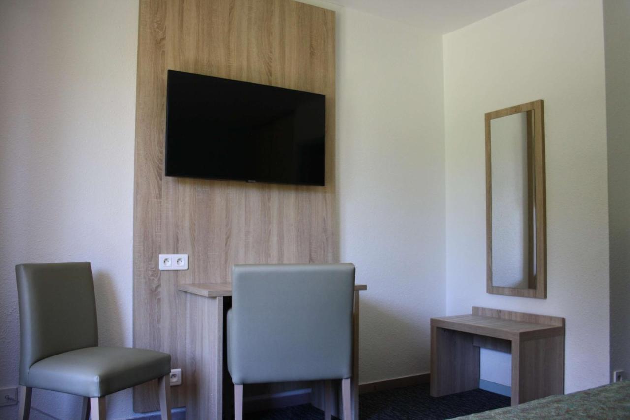 Les Hameaux De Lozere Sure Hotel Collection By Best Western Fournels Exterior photo