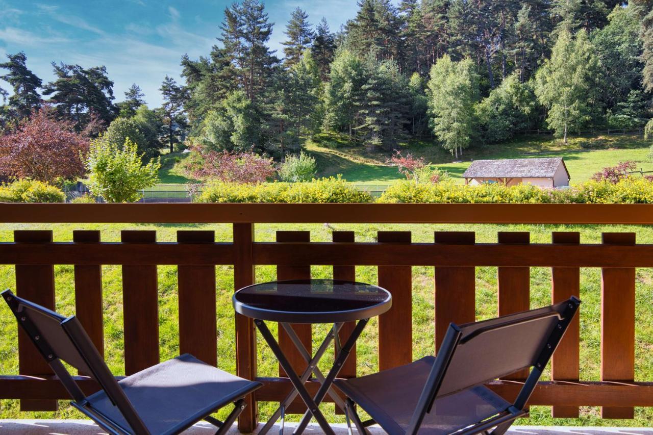 Les Hameaux De Lozere Sure Hotel Collection By Best Western Fournels Exterior photo