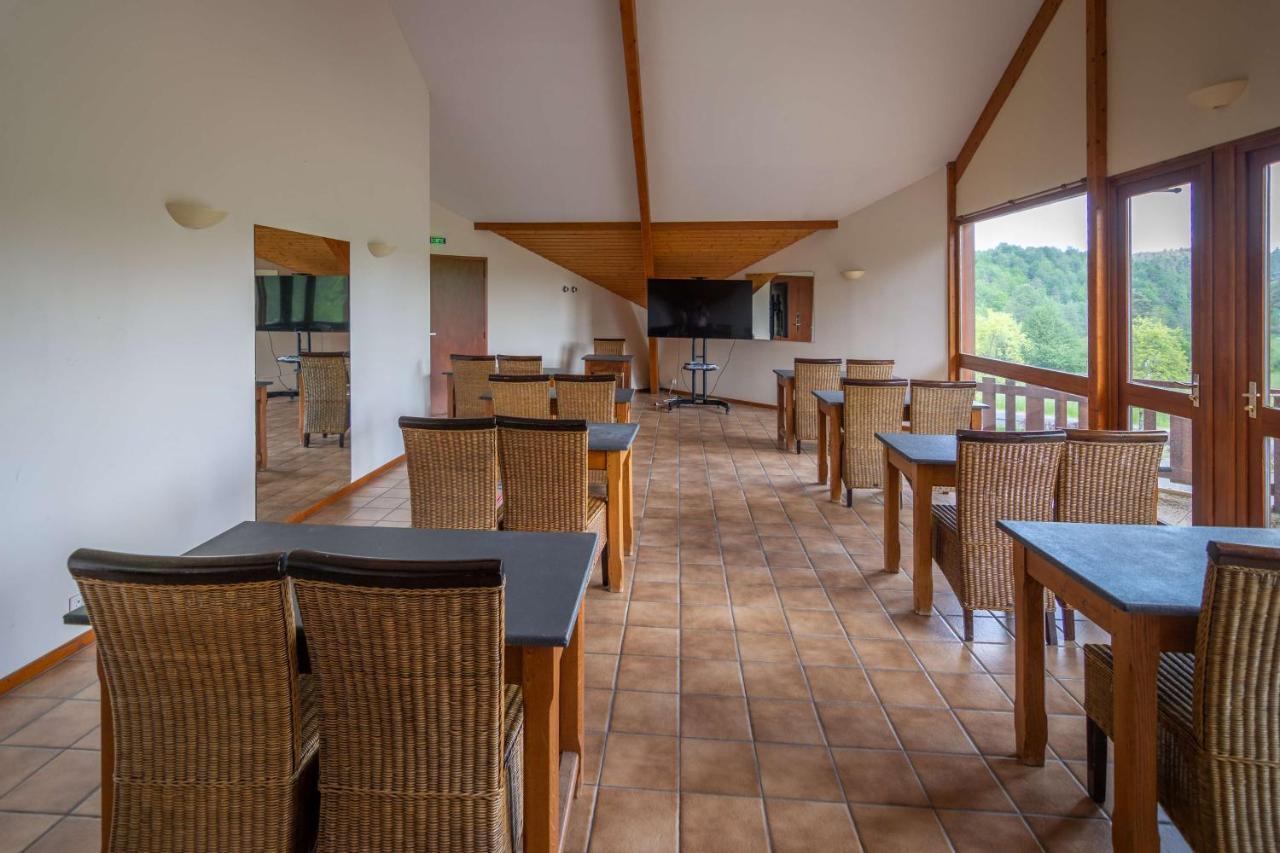 Les Hameaux De Lozere Sure Hotel Collection By Best Western Fournels Exterior photo