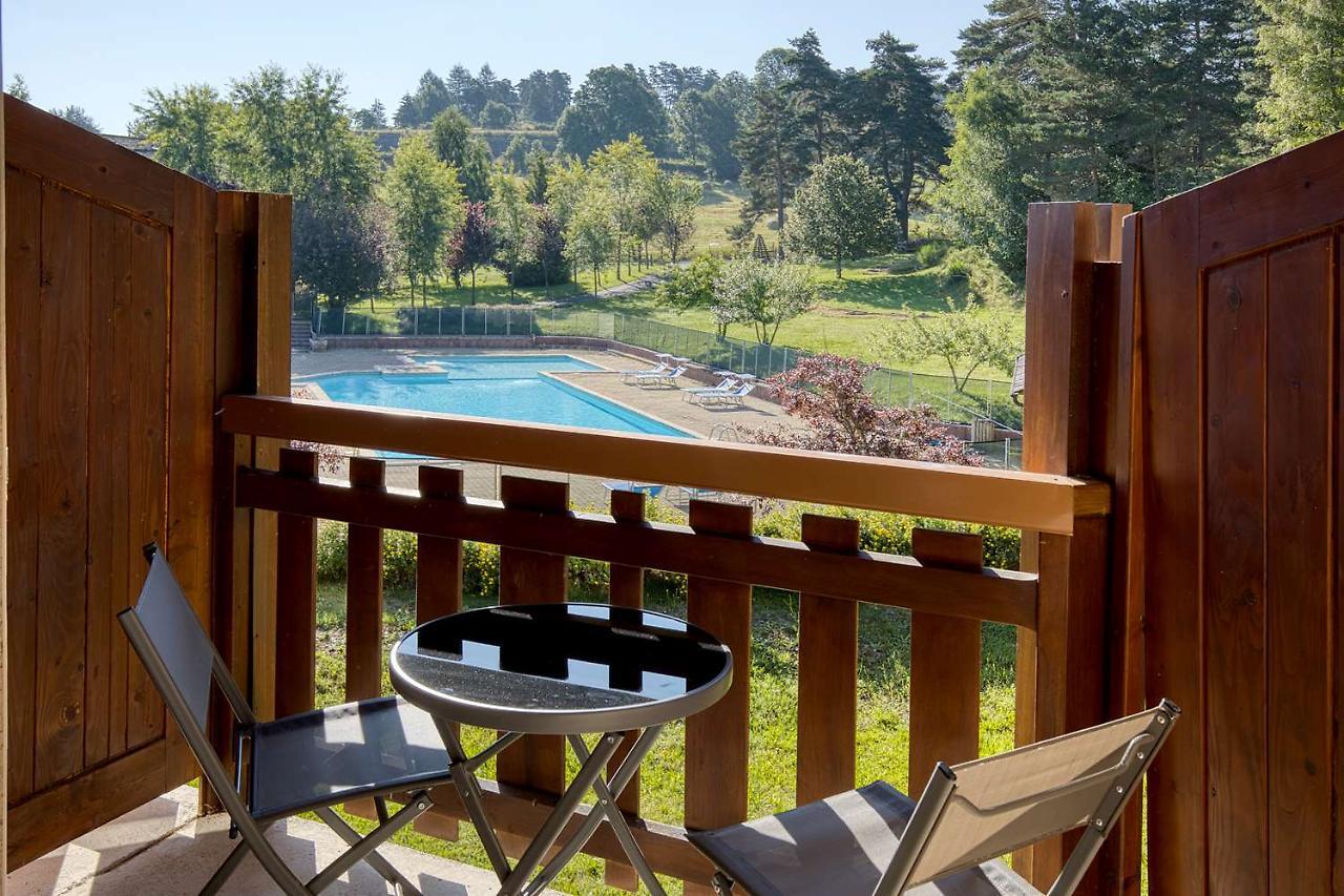 Les Hameaux De Lozere Sure Hotel Collection By Best Western Fournels Exterior photo