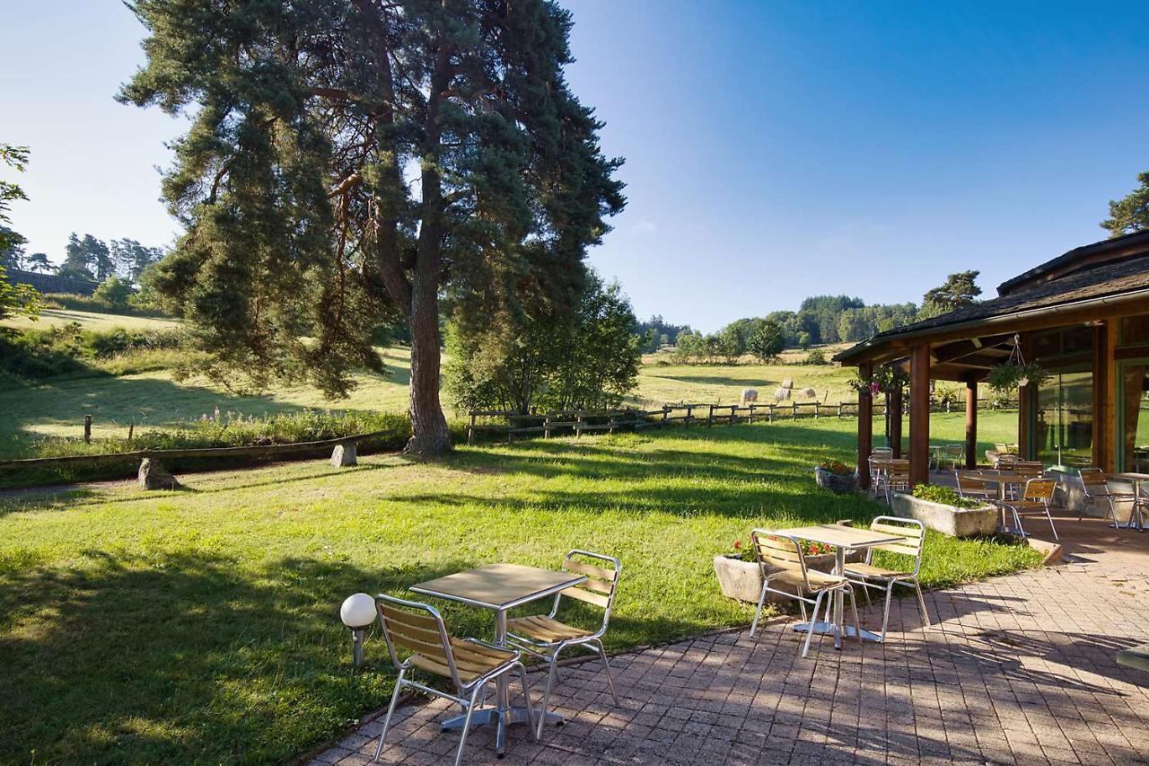 Les Hameaux De Lozere Sure Hotel Collection By Best Western Fournels Exterior photo